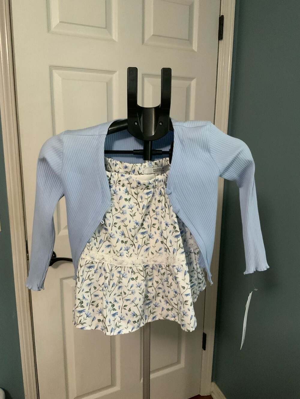 Badgley Mischka Cardigan And Skort Set Girls Size 6 Blue